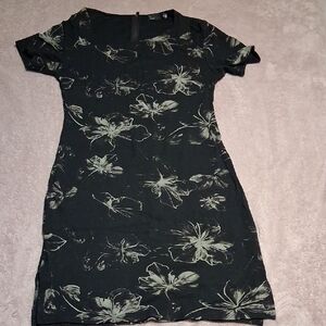 nOir Jewelry Black Mini Dress with Floral Pattern